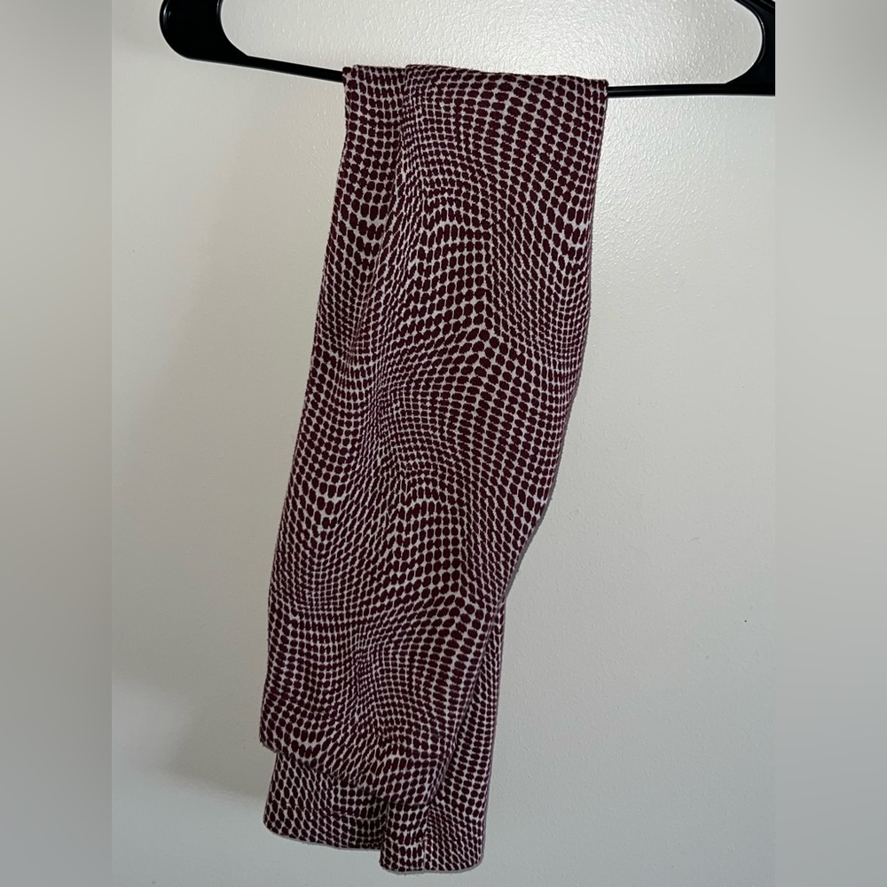 urban out fitters flare legging, size small, red and white! comfortable as well!